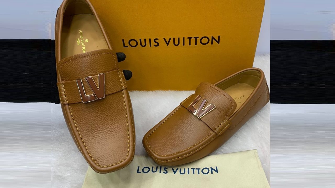 Louis Vuitton Men's shoes